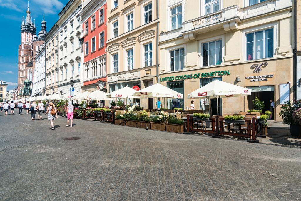 Venetian House Market Square Aparthotel Krakow