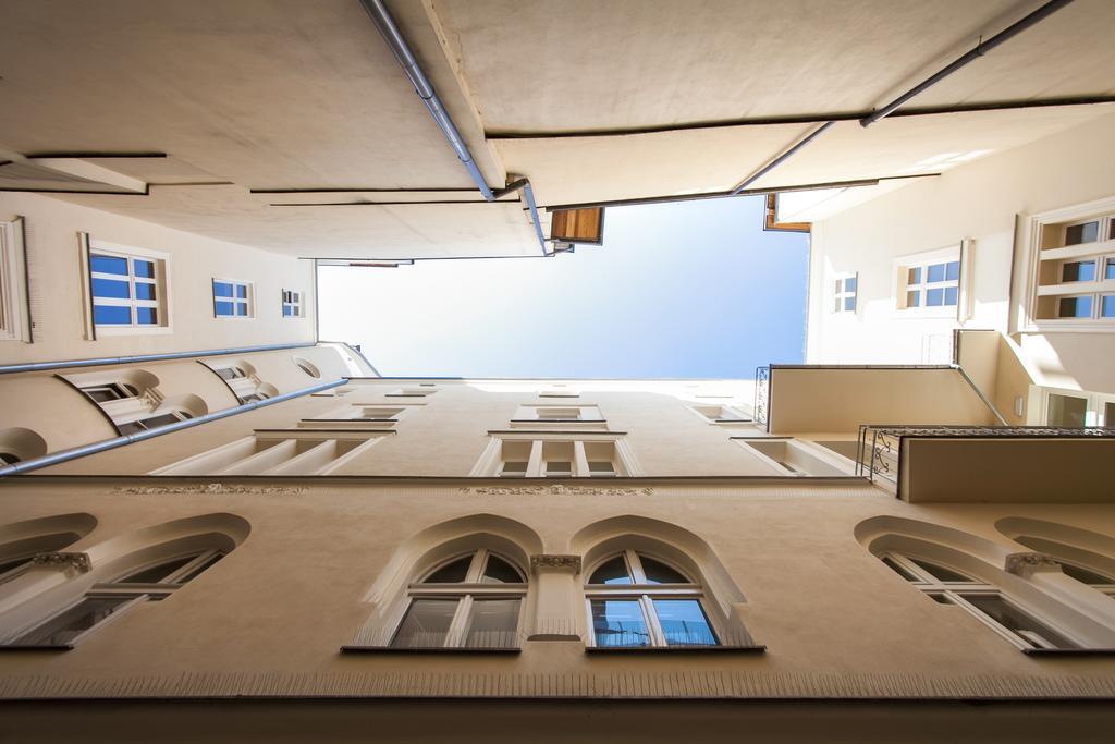 Venetian House Market Square 4* Krakau